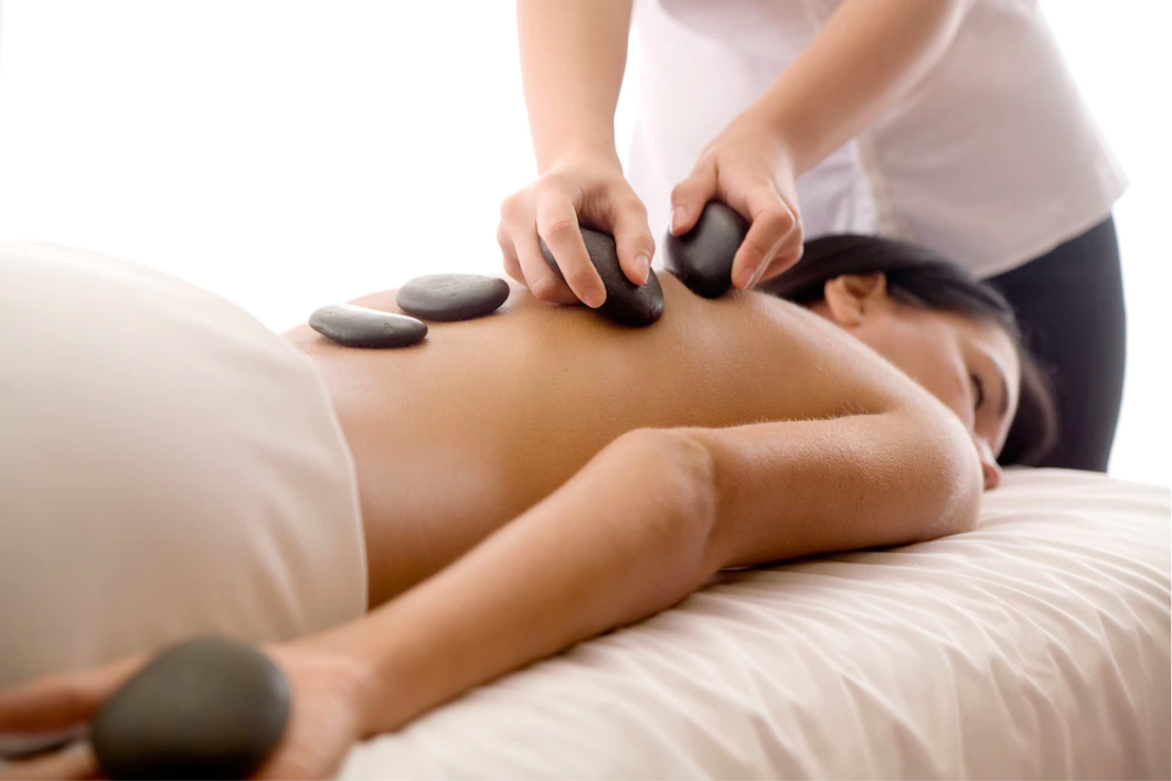Massage pierres chaudes